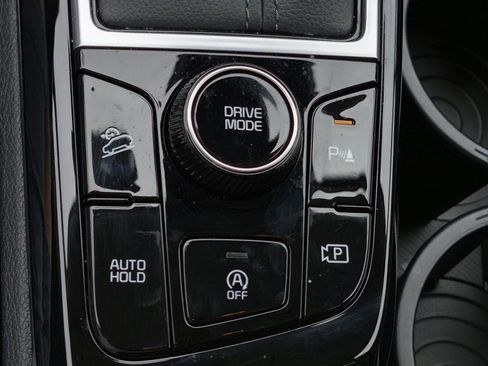 Used 2025 Kia Sportage EX FWD image 30