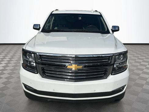 Used 2020 Chevrolet Suburban Premier RWD image 2