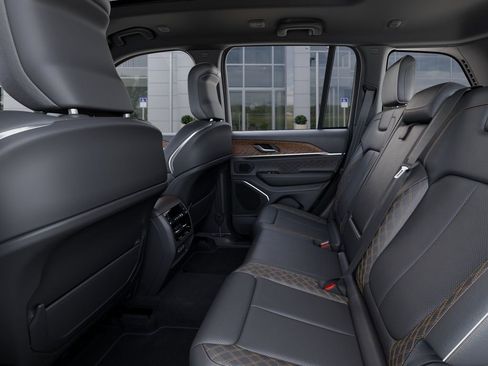 New 2025 Jeep Grand Cherokee Summit image 26