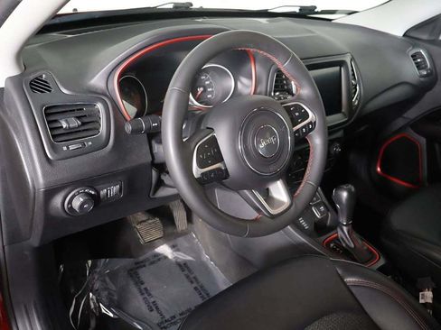 Used 2021 Jeep Compass Trailhawk AWD/4WD image 25