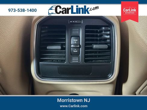 Used 2021 Porsche Macan AWD/4WD image 33