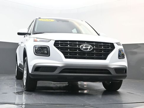 Certified 2026 Hyundai Venue SE FWD image 26