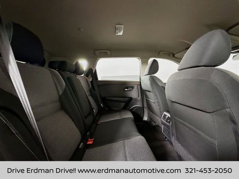 Certified 2022 Nissan Rogue SV image 28