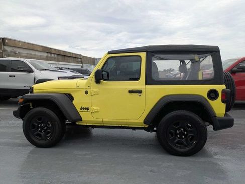 Used 2023 Jeep Wrangler Sport AWD/4WD image 6