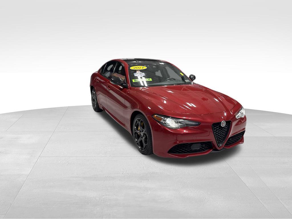Used 2021 Alfa Romeo Giulia Ti Sport AWD/4WD image 12