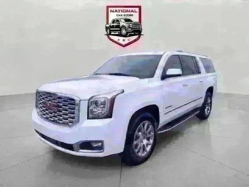 Used 2020 GMC Yukon XL Denali RWD image 27