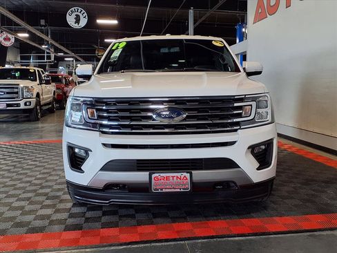 Used 2019 Ford Expedition XLT w/ Equipment Group 201A image 2