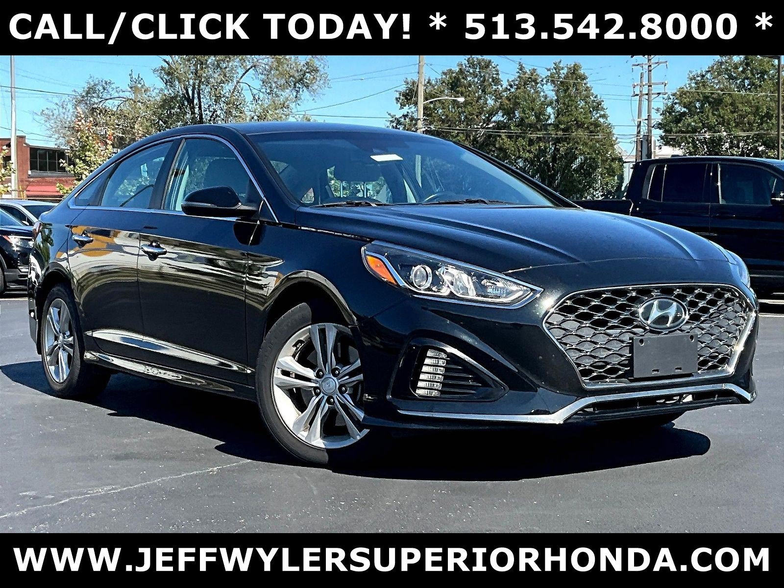Used 2018 Hyundai Sonata SEL w/ Tech Package 04 FWD image 2