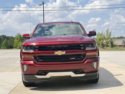 Used 2017 Chevrolet Silverado 1500 LT w/ All Star Edition AWD/4WD image 2