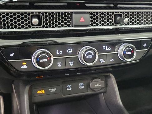 Certified 2025 Honda Civic Sport image 31
