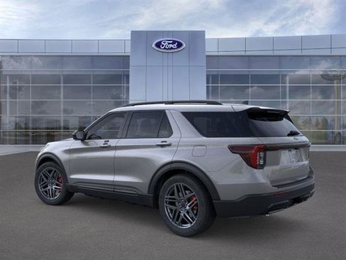 New 2026 Ford Explorer ST-Line w/ ST-Line Street Pack AWD/4WD image 6