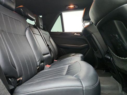 Used 2018 Mercedes-Benz GLE 350 image 30