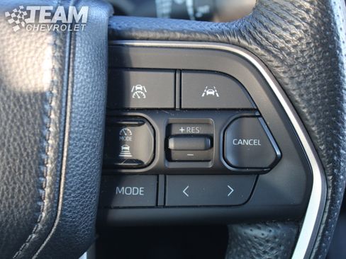 Used 2024 Toyota Tacoma TRD Off-Road image 14