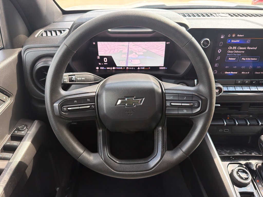 Used 2025 Chevrolet Colorado Trail Boss AWD/4WD image 22