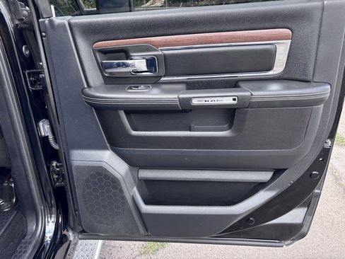 Used 2015 RAM 1500 Laramie w/ Convenience Group image 39
