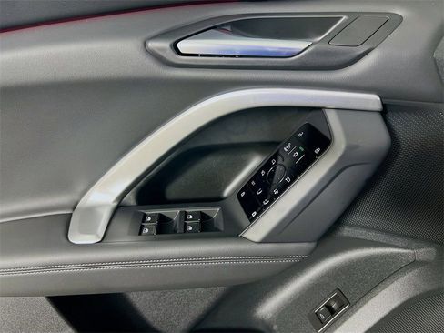 New 2025 Audi Q5 2.0T Premium Plus image 20