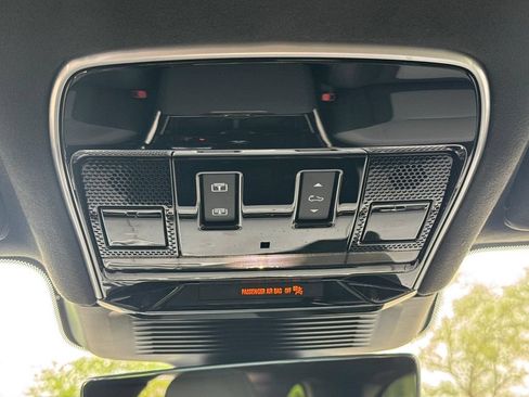 Certified 2025 Land Rover Range Rover Sport SV Edition Two AWD/4WD image 15