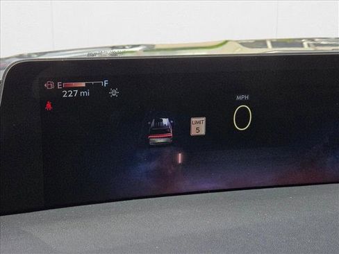 New 2025 Lincoln Navigator Reserve image 11