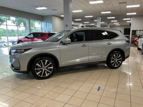 Certified 2026 Acura MDX SH-AWD w/ Technology Package image 4