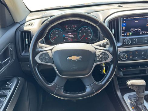 Used 2019 Chevrolet Colorado LT w/ Colorado RST Special Edition RWD image 13