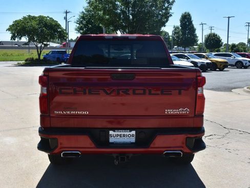 Used 2021 Chevrolet Silverado 1500 High Country w/ Technology Package AWD/4WD image 6