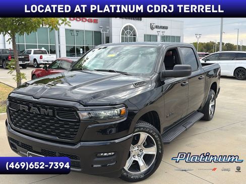Used 2025 RAM 1500 Tradesman AWD/4WD image 1