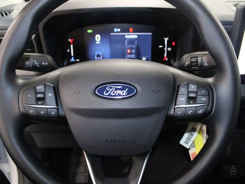 New 2025 Ford Maverick XL w/ Equipment Group 101A image 32