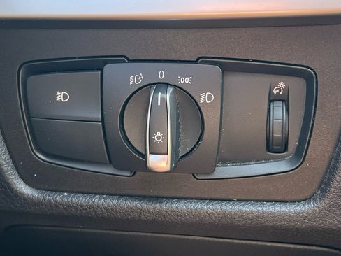 Used 2018 BMW 320i xDrive Sedan image 20