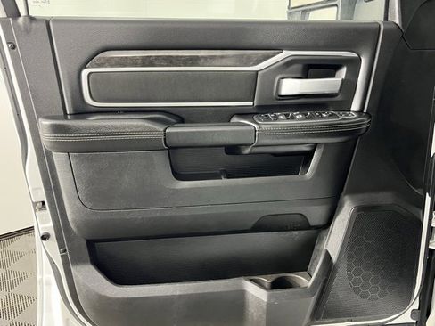 Used 2024 RAM 2500 Big Horn image 22