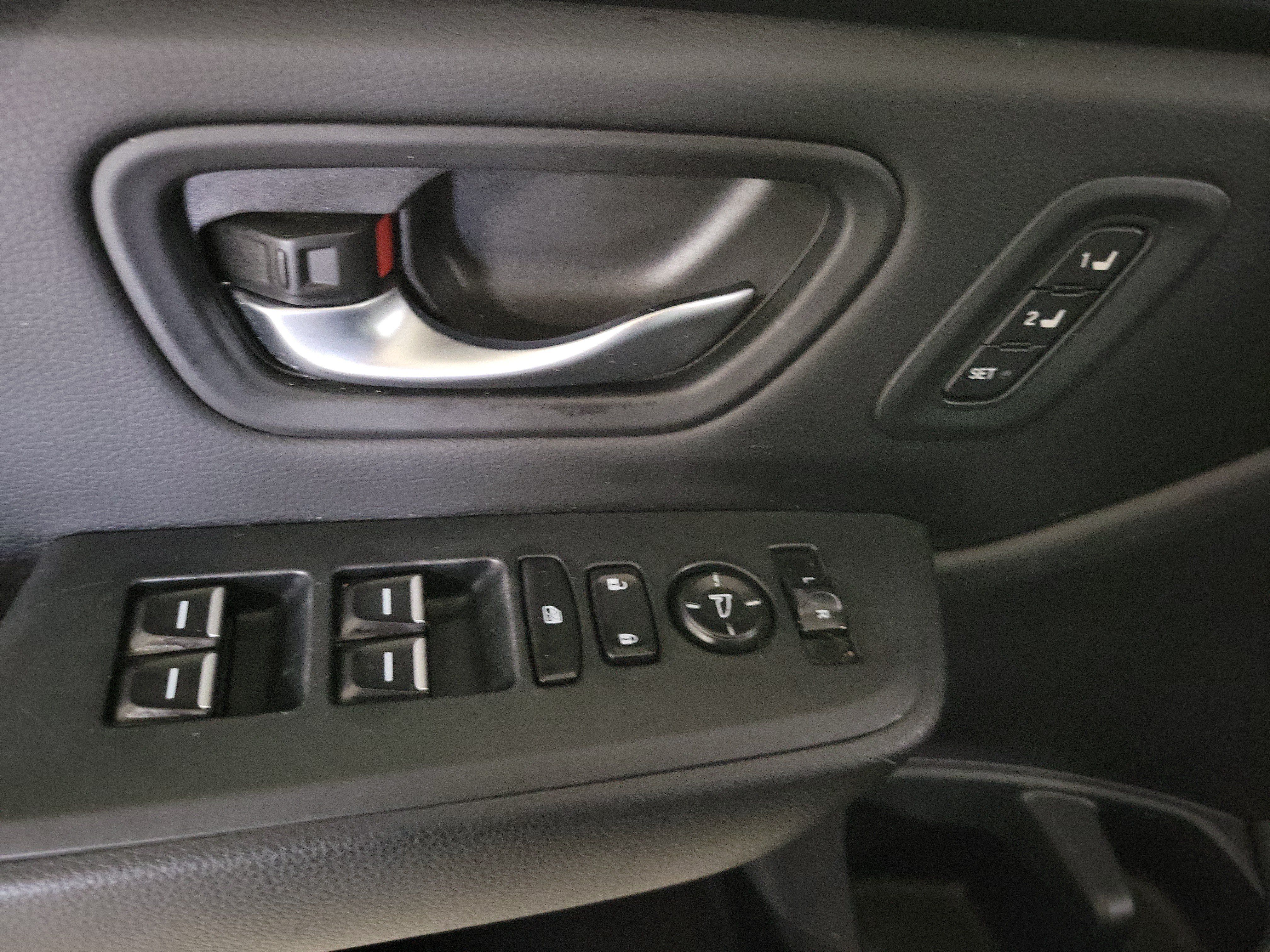 Certified 2024 Honda Pilot Touring image 22