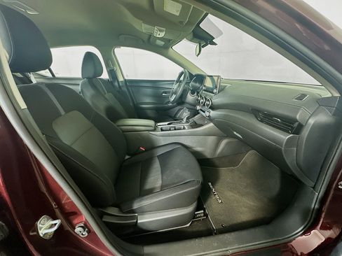 Used 2024 Nissan Sentra SV image 31