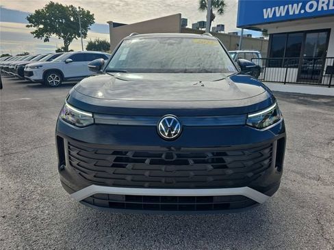 Used 2025 Volkswagen Tiguan S w/ 18" Wheel Package FWD image 2