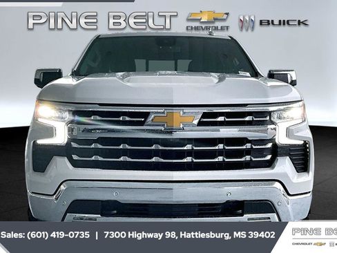 Certified 2024 Chevrolet Silverado 1500 LTZ w/ LTZ Convenience Package II AWD/4WD image 3