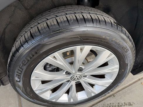 Used 2019 Volkswagen Tiguan S w/ Driver Assistance Package FWD image 24