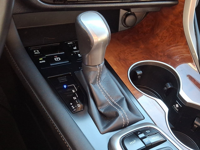 Used 2019 Lexus RX 350L AWD image 16