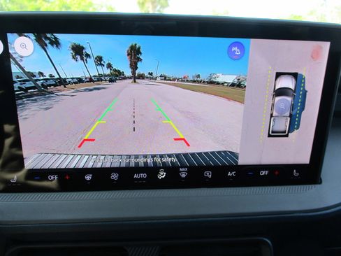 New 2025 Ford Maverick Tremor image 17