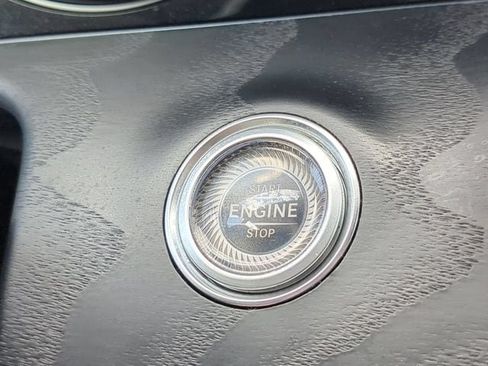 Used 2017 Mercedes-Benz E 300 4MATIC w/ Premium 1 Package image 27