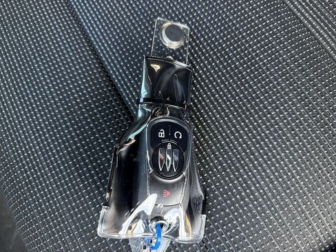 New 2026 Buick Envista Preferred image 32