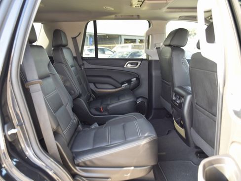 Used 2020 GMC Yukon Denali w/ Denali Ultimate Package image 25