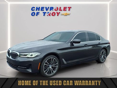 Used 2021 BMW 530i w/ Convenience Package RWD image 4