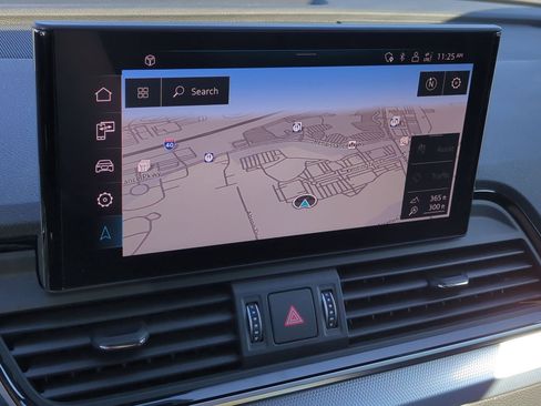 Used 2024 Audi Q5 2.0T Prestige image 23