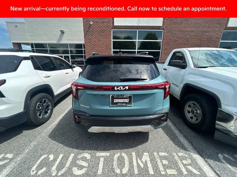 Certified 2025 Kia Seltos S AWD/4WD image 5