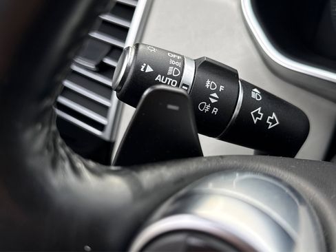 Used 2016 Land Rover Range Rover HSE image 33