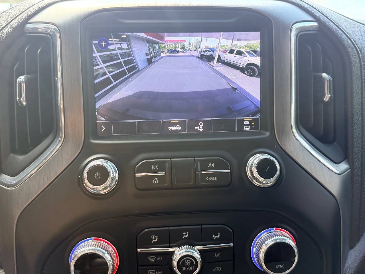 Used 2023 GMC Sierra 2500 Denali w/ Denali Ultimate Package AWD/4WD image 33