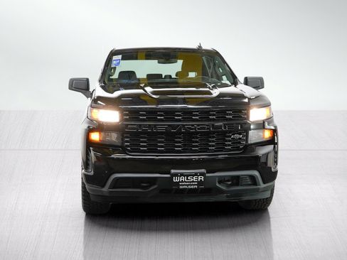 Used 2021 Chevrolet Silverado 1500 Custom w/ LPO, Dark Essentials Package AWD/4WD image 8