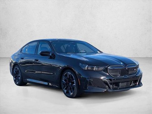 Used 2024 BMW i5 M60 w/ Premium Package AWD/4WD image 3