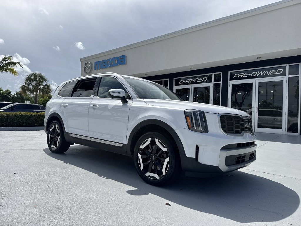 Used 2024 Kia Telluride S FWD image 22