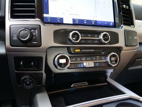 Used 2022 Ford F250 Lariat w/ Tremor Off-Road Package image 15