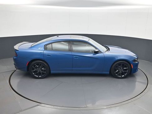Used 2020 Dodge Charger SXT w/ Blacktop Package RWD image 16