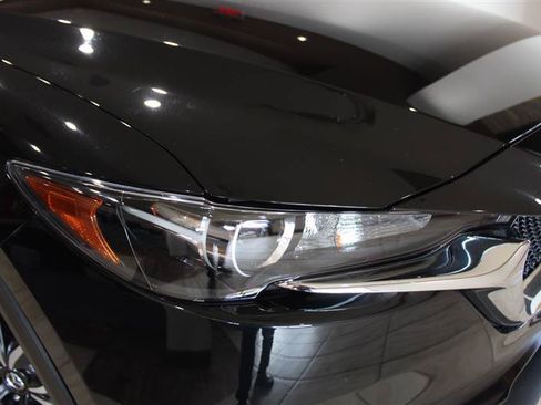 Used 2018 MAZDA CX-5 Touring w/ Preferred Equipment Package AWD/4WD image 10